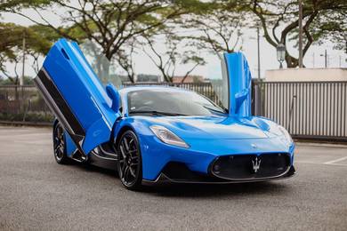 Maserati MC20 3.0 CEIL0 *full carbon package