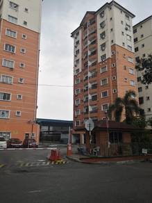 Suria Apartment (Desa Perangsang)