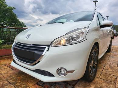 Peugeot 208 1.6 VTi ALLURE (A) F.S.R BY PEUGEOT