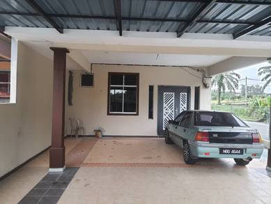 Rumah Cantik Corner Taman Cempaka Rantau Untuk Dijual