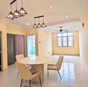 [FREEHOLD] Taragon Puteri Cheras Newly Renovated Kitchen Cabinet