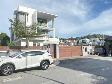 3sty CORNER LIFT, 9700sqft Wira Mutiara Bungalow , Bandar Sungai Long,