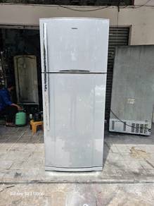 Toshiba fridge peti ais refrigerator peti sejuk 2