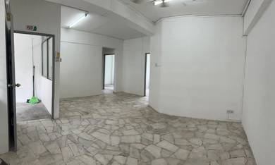 Majestic height / paya terubong / cheaper and big space