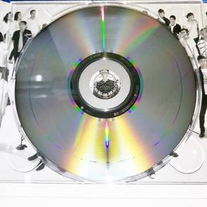 Ungu - 1000 Kisah Satu Hati [2010] Audio CD