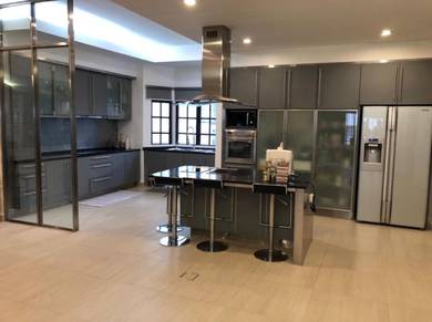 Exclusive Penthouse Living at Villa Ampang (Lock, Stock & Barrel)