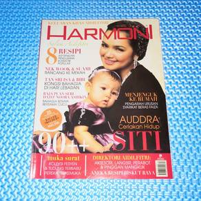 Majalah Keluarga Harmoni Siti Nurhaliza Cover