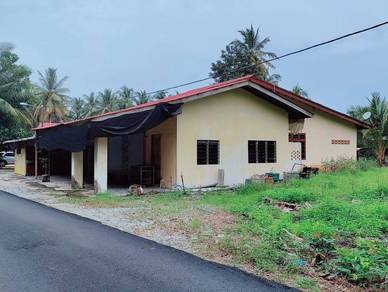 [BERIS LALANG, SESUAI DIJADKAN KEDAI]Banglo Bekas Kedai Untuk Dimiliki