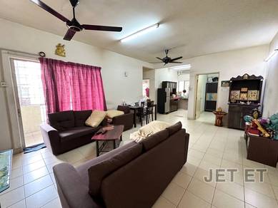 Kasuarina Apartment Well Kept, 3r2b mid floor LImited bandar botanic