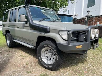 Toyota LANDCRUISER 2.4 II RJ77 (M) Petrol 4X4
