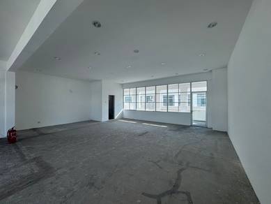 Metro Town | 2nd Floor | Intermediate | Bare Unit | Iramanis | Lintas