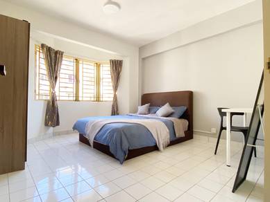 【New Renovated】Desa Dua Apartment Kepong Aircon Room