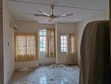 Bigger house 2sty 22x75 double storey bandar puteri klang