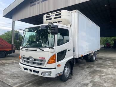 Hino 500 Rebuild Frozen Refrigerator Frezer box
