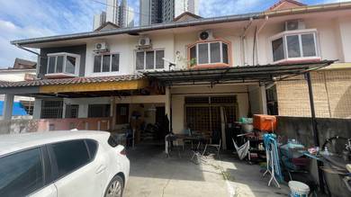 2.5-storey-Terraced-House-for-sale-Seri-Kembangan-Selangor