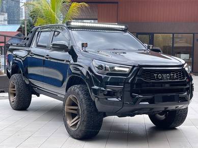 Toyota HILUX 2.8 GR SPORT (A)