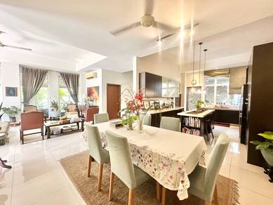 2.5 Storey Semi-D @ Presint 16,Putrajaya [ Lake View ]