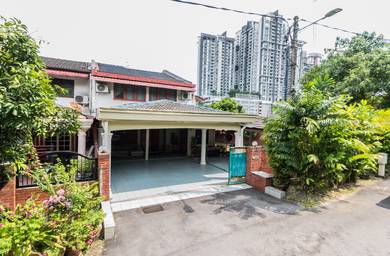 2 Storey Terrace Extended Cornet Lot Biggest Land Taman Cheras Permata