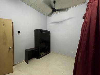 Bilik Muslim Di Senawang