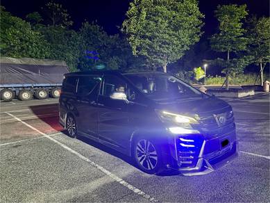 Toyota Vellfire 2.5(A) car rental