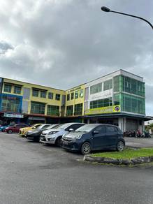 Jalan Astana 3 Storey Shophouse For Sale