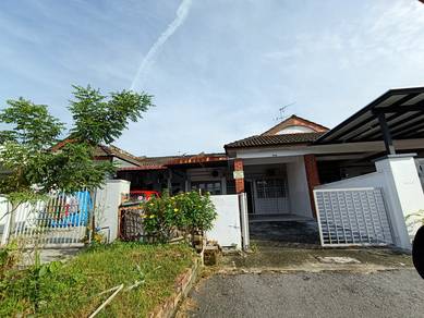 Fully Extended Refurbished 20 X 80 Single Storey, Rasah Jaya Seremban