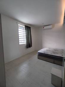 Female room Fully furnished for rent in Taman Cempaka Ipoh perak