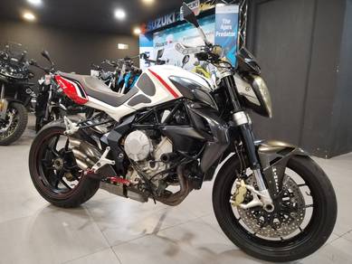 Mv agusta brutale 800 monster 795 796 mt07 z800