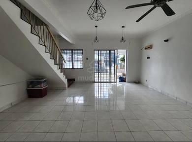 2-storey-Terraced-House-for-sale-Puchong-Selangor-1