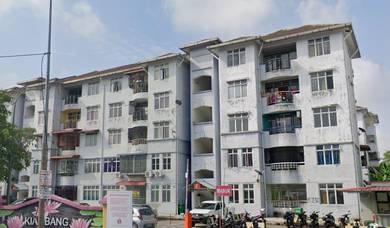 Kiambang Apartment