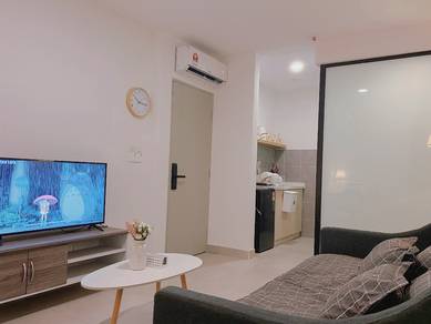 ID Design DK Impian Studio w/ WiFi Car Park MRT Damansara PJ Subang