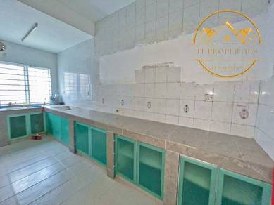 [NOTFACINGHOUSE🌈RENO FULLYEXTEND] 2 Storey House Taman Puchong Utama
