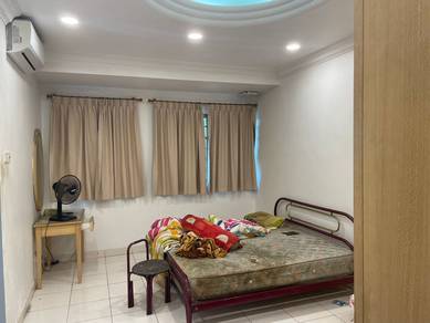 Double Storey @ Happy Garden