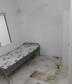 Seorang Sebilik/Kongsi - Bilik Sewa Blok PKNS Seksyen 7 Shah Alam