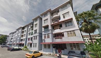 Kiambang Apartment
