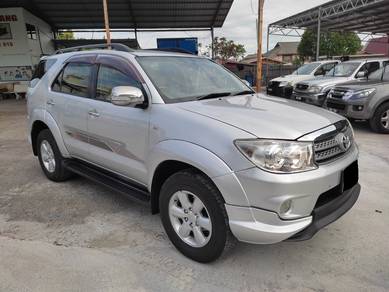 Toyota FORTUNER 2.7 V FACELIFT (A) 1 Owner