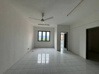 BELOW MARKET Garden Park condo Country Garden in Sungai Long Cheras