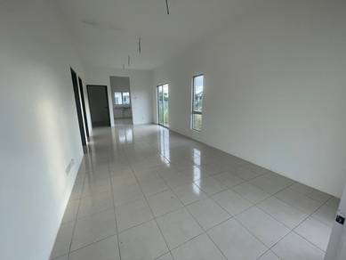 Rumah Teres Setingkat Kos Sederhana Corner Lot untuk dijual