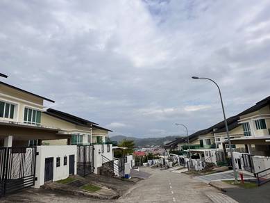 For Sale|Vistana Height|Double Storey Semi D|Bare Unit|Iramanis