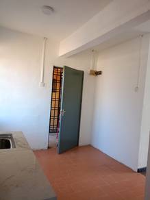 Flat Temenggong 3 Bilik Free Renovation Bandar Indahpura Kulai 0%Modal