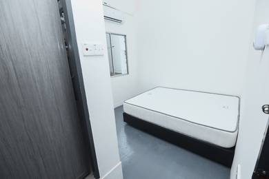 Bilik aircond ada tandas sendiri baru (Kampung Air)