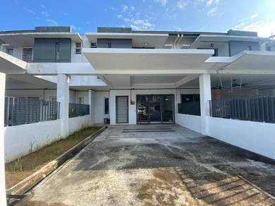 Backyard Luas, 2 Storey Superlink 22x90 Alam Suria Puncak Alam