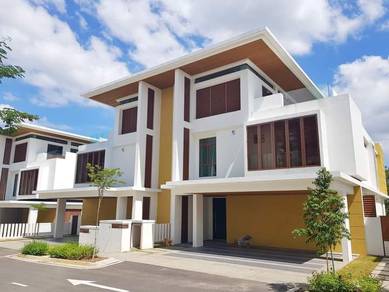 Exclusive Semi D House with Lift Astana Residence Presint 8 Putrajaya