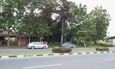 [Komersil] RM15 Tanah Kampung Tepi Jalan Utama 2.18 ekar Kangar
