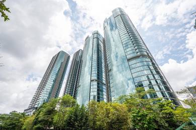 Flexible workspace in Regus The Vertical Corporate Towers