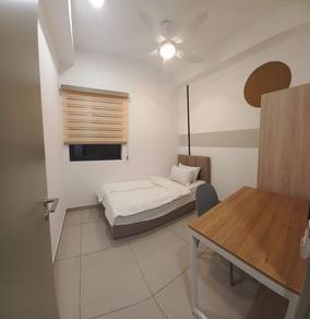 D'QUINCE DQuince Room For Rent Damansara Perdana Single