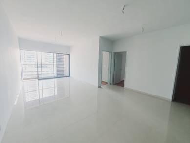 Admiral Residence Condo Below RM400K 24hr security Kota Laksamana pool
