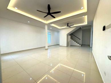 Semi-Detached-House-for-sale-Setia-Indah-Johor-2