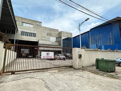 Semi D warehouse for Sale Kolombong