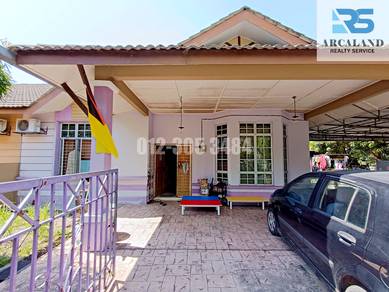 CORNER LOT Semi-D Putra Nilai | Facing Open